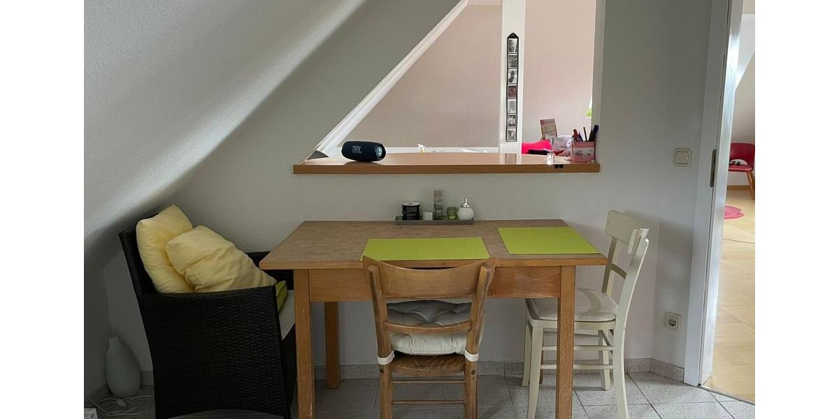 Dachgeschoßwohnung Mönchengladbach Nord - 3 Zimmer, 140 m&sup2;, 198.000&euro; | Angebot:26655393