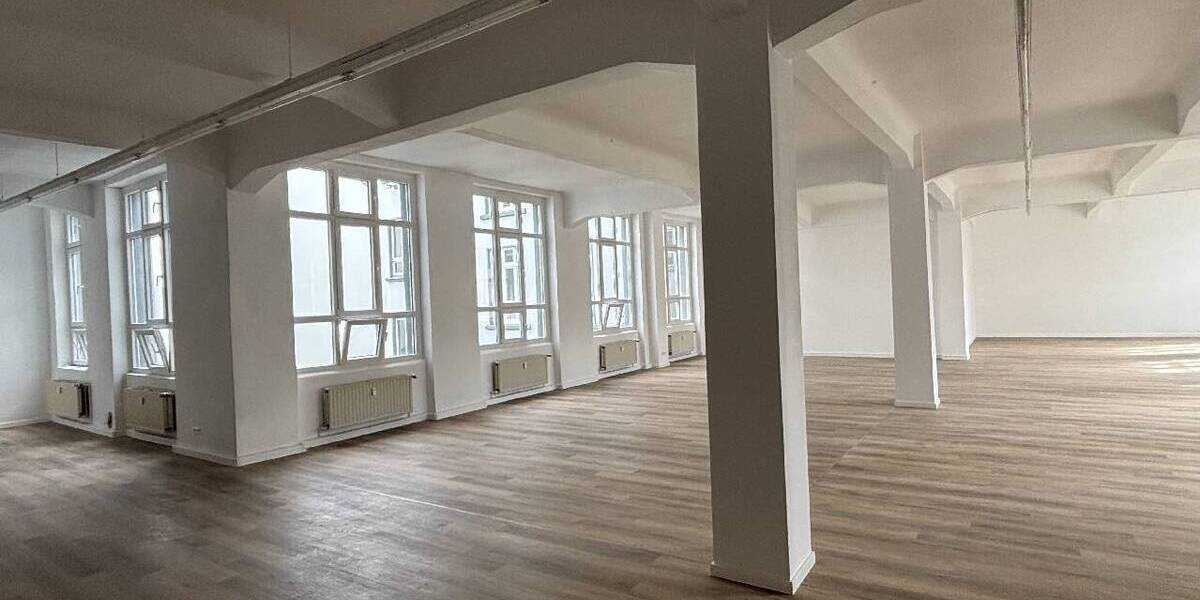 Mehrfamilienhaus, Wohnhaus Krefeld Stadtmitte - 4 Zimmer, 3 m&sup2;, 1.950.000&euro; | Angebot:26376722