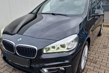 BMW 225 Active Tourer 135.000 km 13.200 &euro; Mönchengladbach 41069