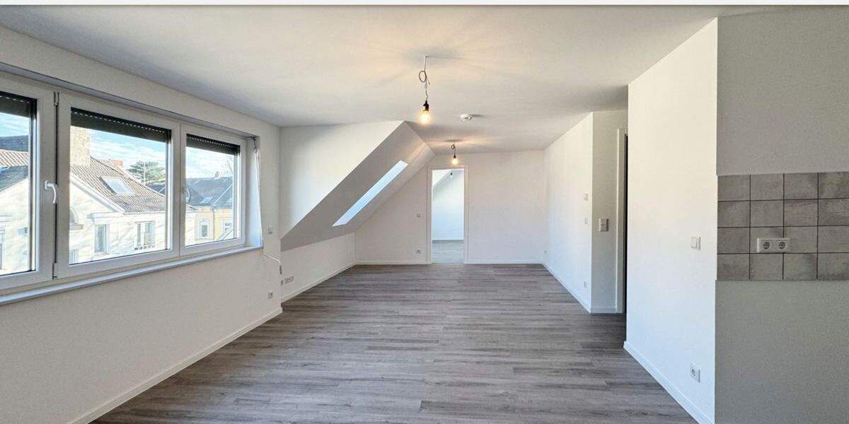 Etagenwohnung Krefeld Stadtmitte - 2 Zimmer, 49 m&sup2;, 199.000&euro; | Angebot:25690036