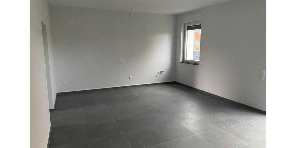 Bungalow Mönchengladbach - 2 Zimmer, 70 m&sup2;, 1.100&euro; | Angebot:25905789