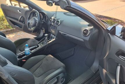 Audi TT 104.200 km 12.400 &euro; Mönchengladbach 41238