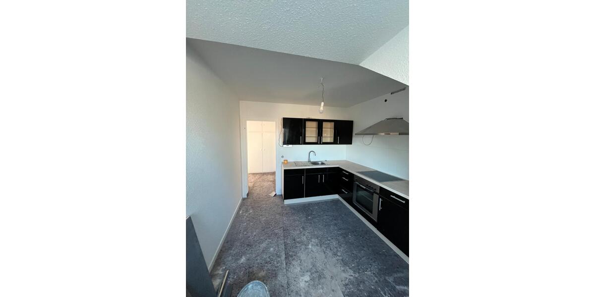 Dachgeschoßwohnung Mönchengladbach West - 2 Zimmer, 59 m&sup2;, 678&euro; | Angebot:25414914