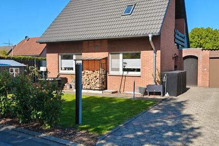 Haus Kerken - 5 Zimmer, 110 m&sup2;, 1.050&euro; | Angebot:26419259