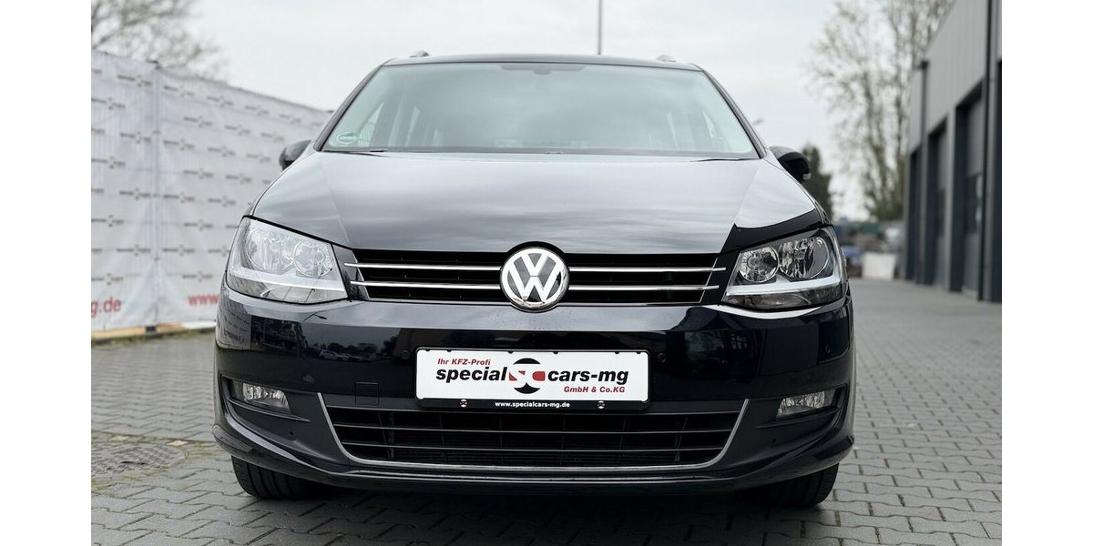 VW Sharan Sound / EL.Türe / Carplay / Kamera / DAB 113.657 km 24.590 &euro; Mönchengladbach 41066