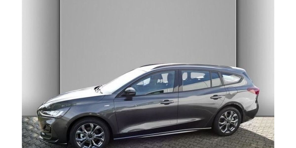 Ford Focus 24.200 km 26.880 &euro; Geldern 47608