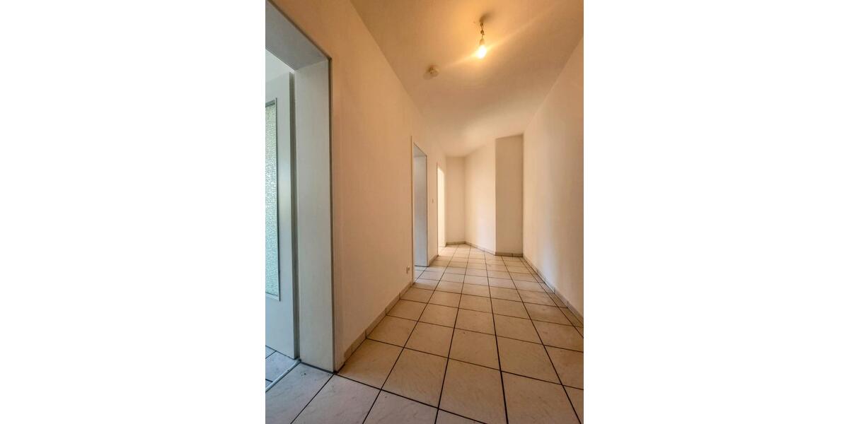 Etagenwohnung Mönchengladbach Süd - 3 Zimmer, 72 m&sup2;, 145.000&euro; | Angebot:26675334