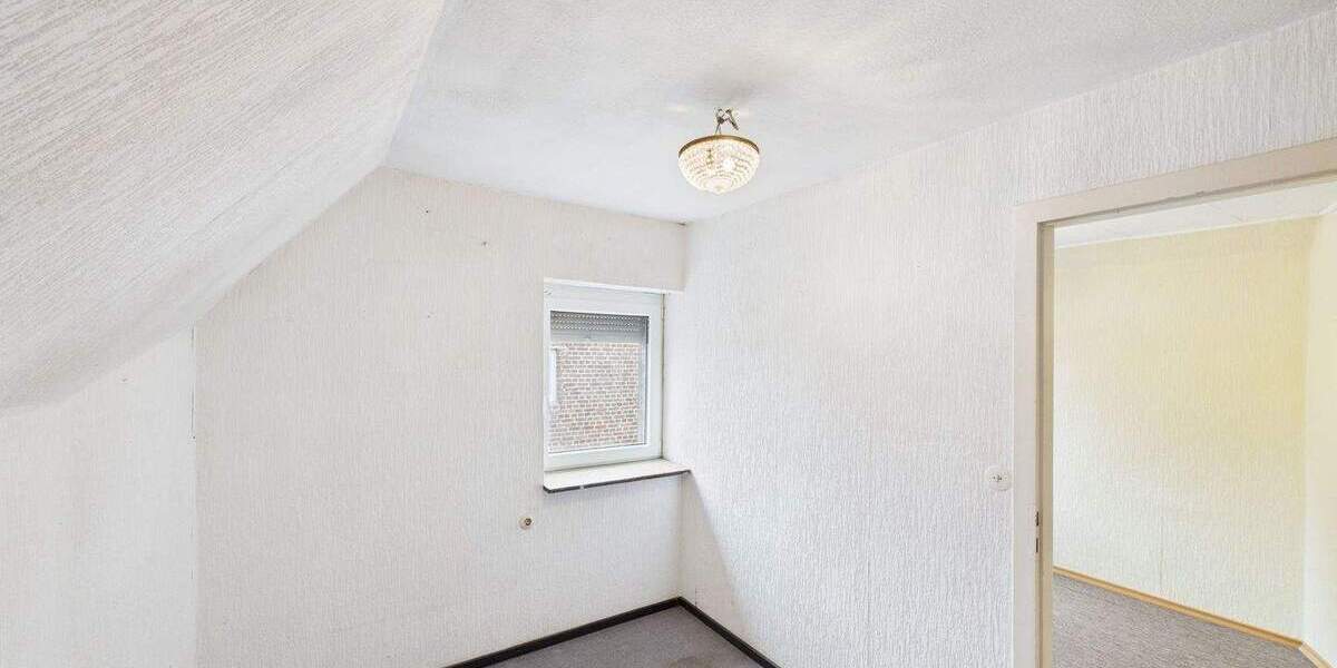 Einfamilienhaus Heinsberg Unterbruch - 8 Zimmer, 180 m&sup2;, 149.000&euro; | Angebot:25662058