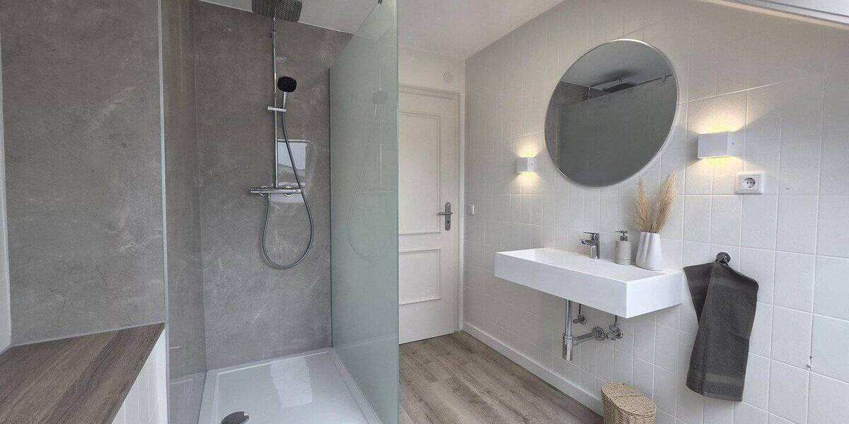 Etagenwohnung Viersen Stadtmitte - 4 Zimmer, 89 m&sup2;, 225.000&euro; | Angebot:26918749