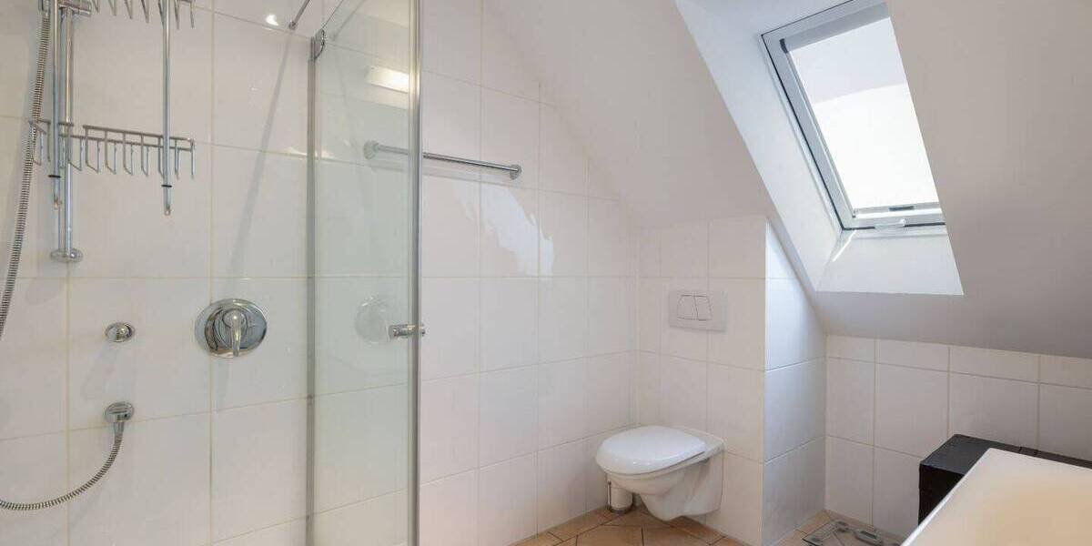 Einfamilienhaus Neuss Rosellen - 5 Zimmer, 196 m&sup2;, 940.000&euro; | Angebot:26840910
