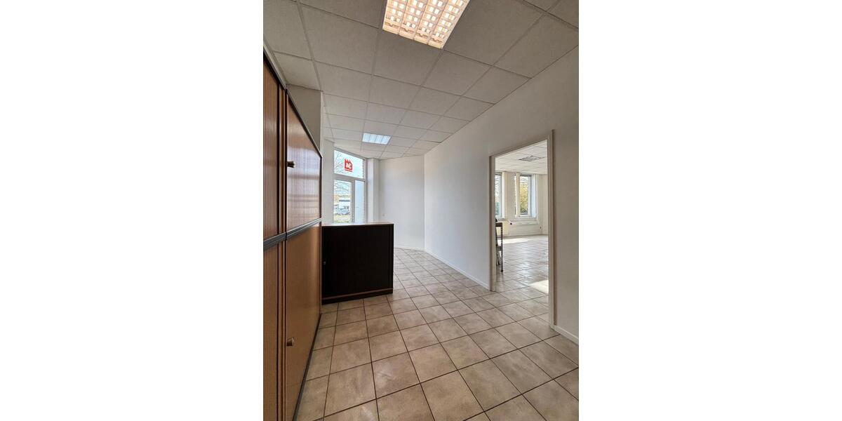 Gewerbeobjekt Brüggen - 1.395&euro; | Angebot:24782198