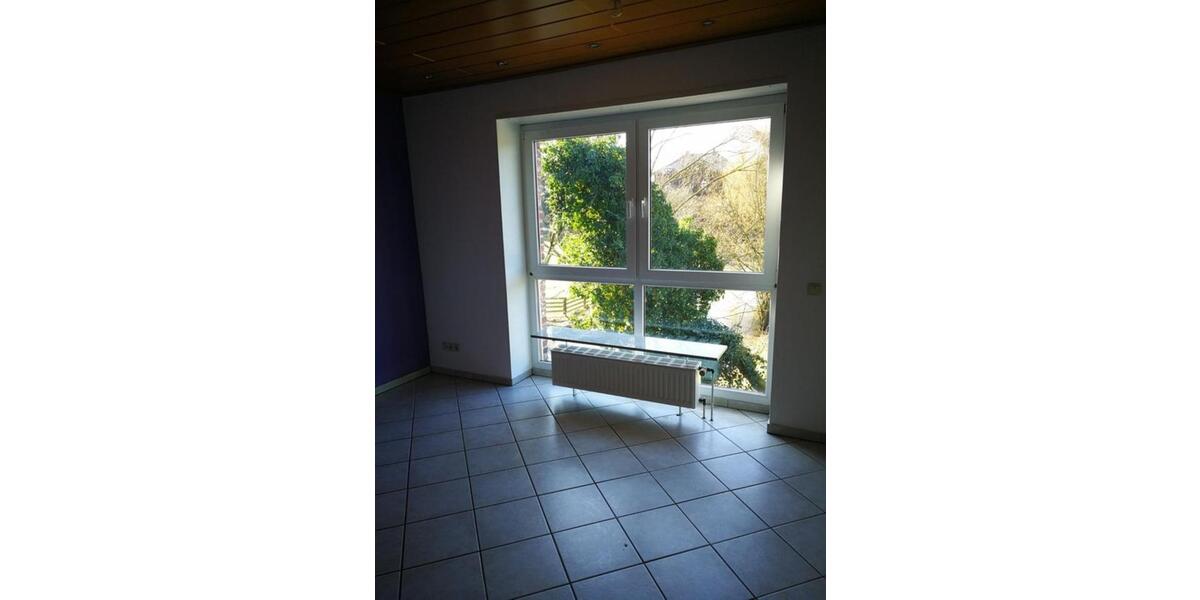 Etagenwohnung Mönchengladbach West - 3 Zimmer, 110 m&sup2;, 990&euro; | Angebot:25838743