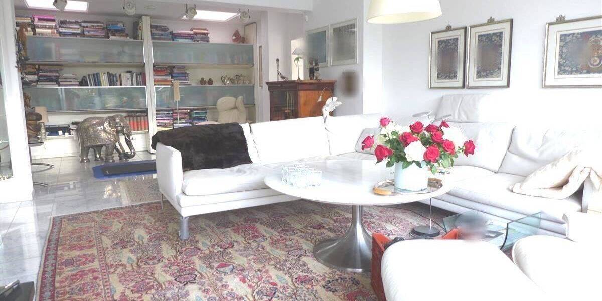 Etagenwohnung Krefeld Cracau - 6 Zimmer, 193 m&sup2;, 379.000&euro; | Angebot:25686084