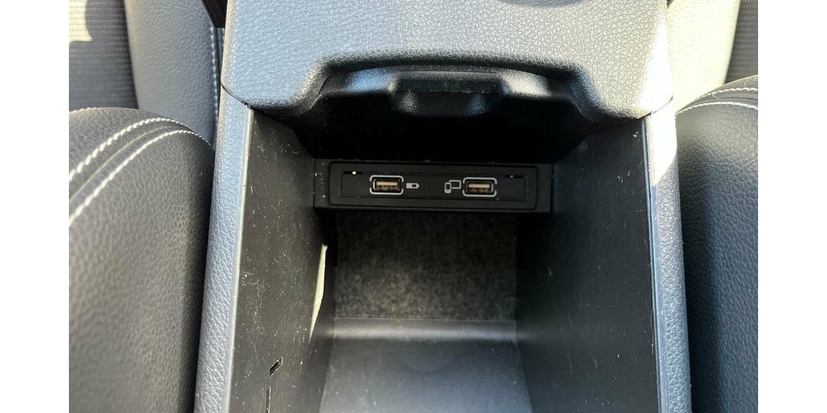 Mercedes-Benz A 220 CDI / AMG / Pano / Kamera / Navi / Euro6 195.000 km 16.390 &euro; Mönchengladbach 41066