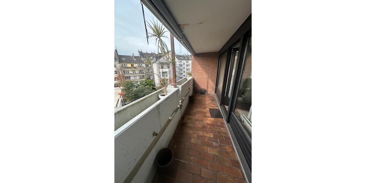 Etagenwohnung Düsseldorf Düsseltal - 2 Zimmer, 68 m&sup2;, 1.400&euro; | Angebot:25957360
