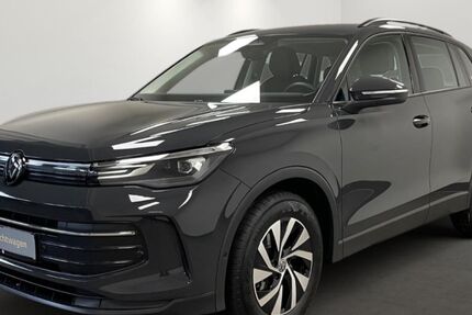VW Tiguan 9.986 km 34.990 &euro; Düsseldorf 40233