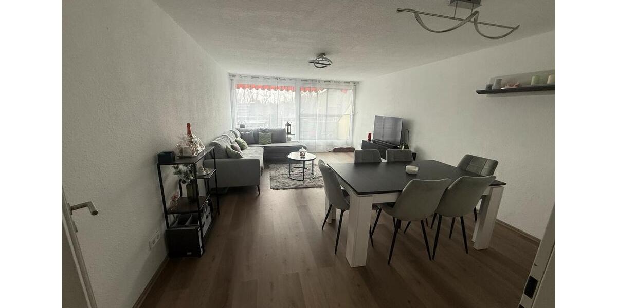 Dachgeschoßwohnung Neuss Allerheiligen - 3 Zimmer, 76 m&sup2;, 260.000&euro; | Angebot:27070841