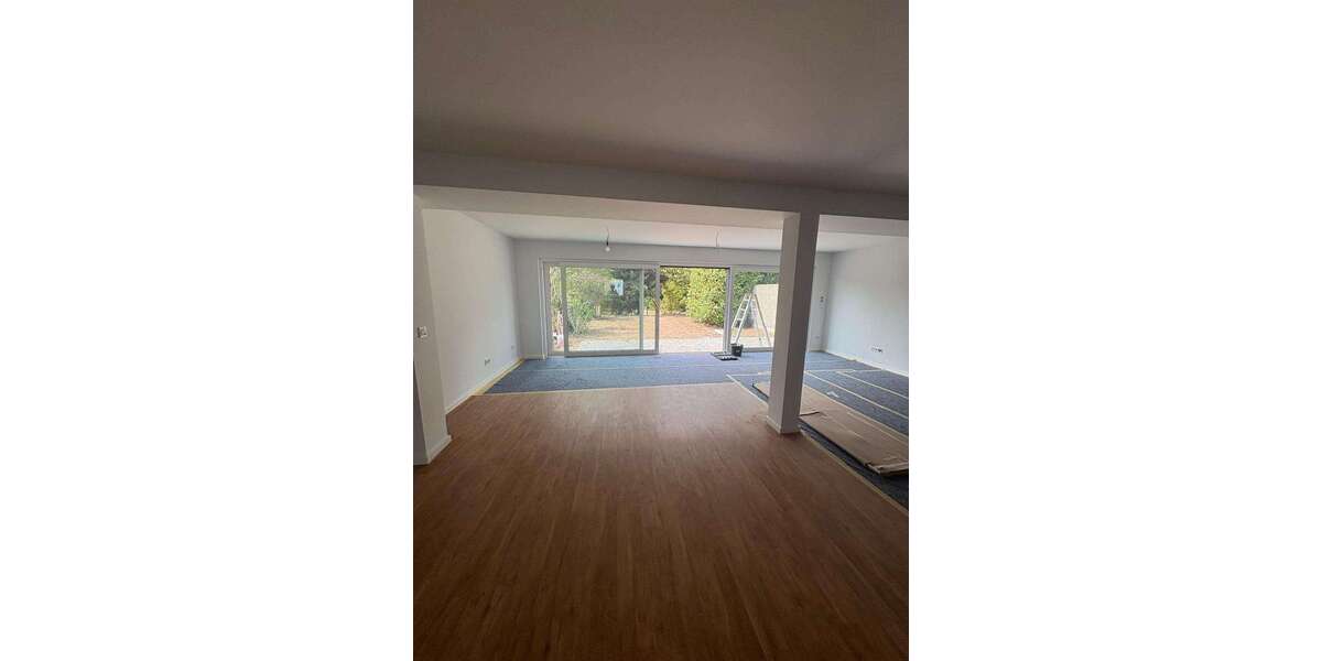 Einfamilienhaus Düsseldorf Stadtbezirk 5 - 5 Zimmer, 158 m&sup2;, 3.002&euro; | Angebot:27247219