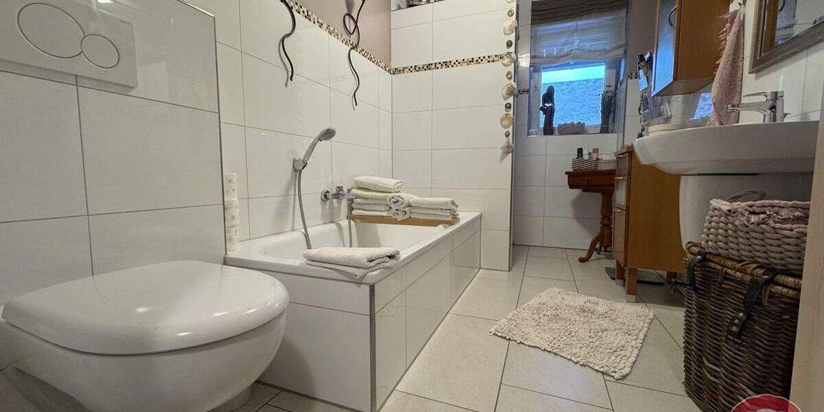 Etagenwohnung Hückelhoven - 2 Zimmer, 58 m&sup2;, 193.000&euro; | Angebot:25672805