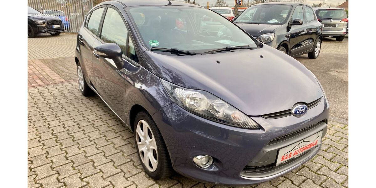 Ford Fiesta 155.520 km 3.800 &euro; Moers 47445