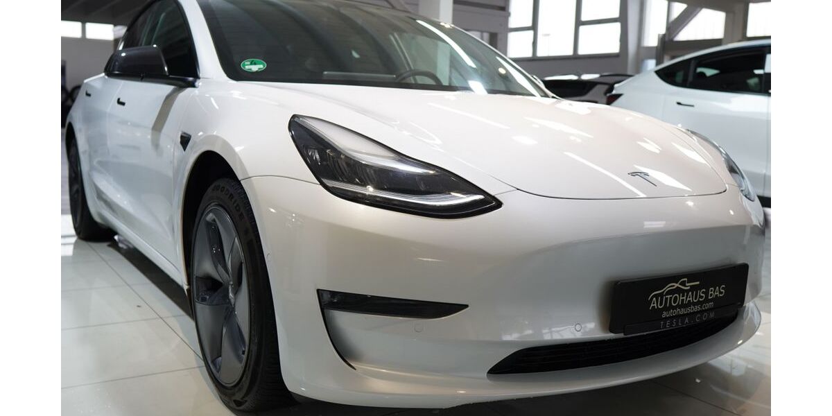 Tesla Model 3 171.150 km 19.450 &euro; Kaarst 41564