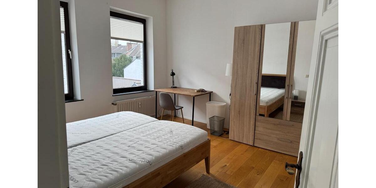 Etagenwohnung Düsseldorf Stadtbezirk 3 - 2 Zimmer, 75 m&sup2;, 700&euro; | Angebot:26038165