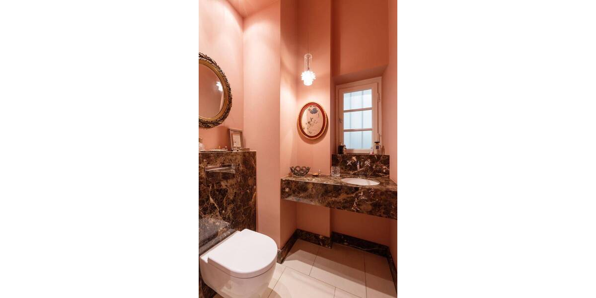 Etagenwohnung Düsseldorf Golzheim - 6 Zimmer, 250 m&sup2;, 2.150.000&euro; | Angebot:26016725