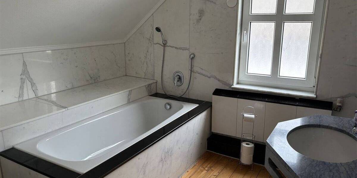 Einfamilienhaus Schwalmtal Amern - 1 Zimmer, 340 m&sup2;, 1.149.000&euro; | Angebot:26319976
