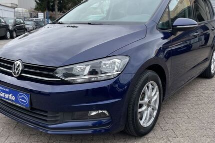 VW Touran 129.000 km 12.999 &euro; Mönchengladbach 41238
