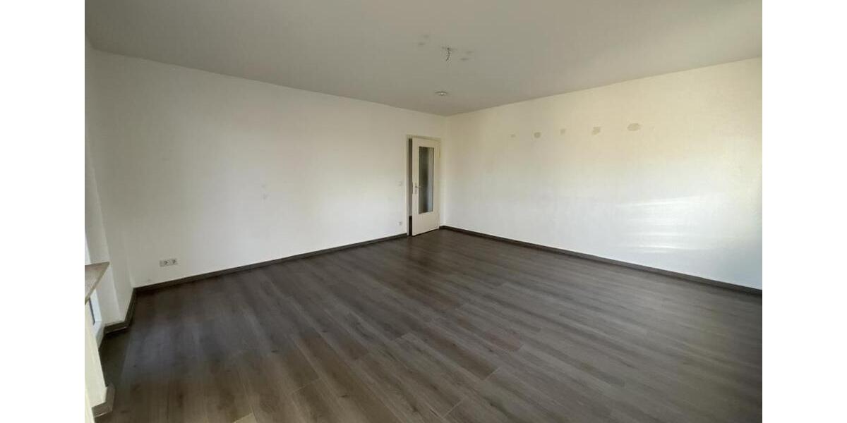 Etagenwohnung Krefeld Gartenstadt - 3 Zimmer, 90 m&sup2;, 849&euro; | Angebot:25906427