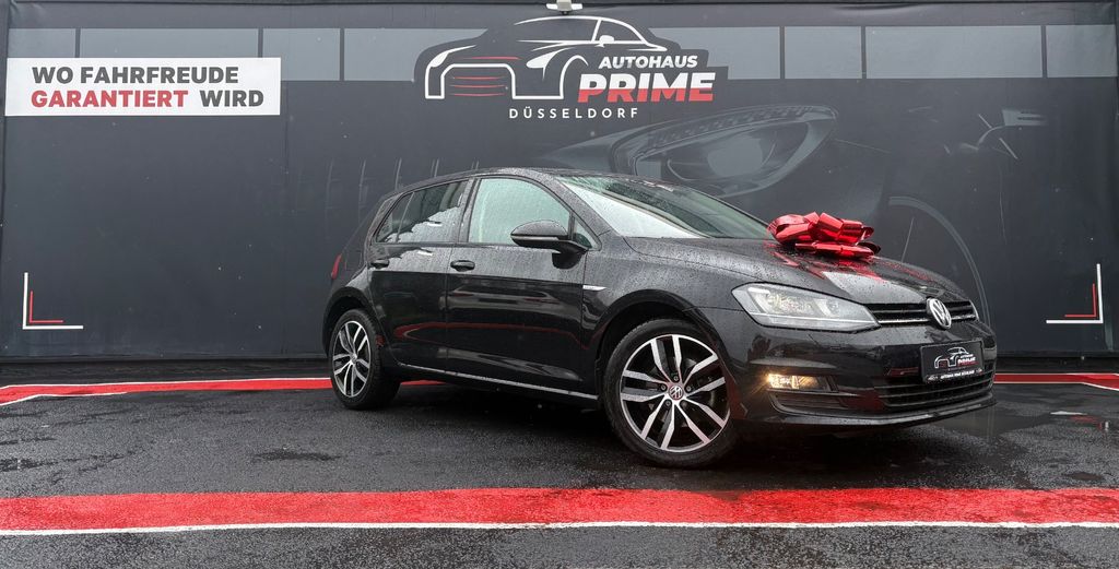 VW Golf 69.500 km 15.490 &euro; Düsseldorf 40591