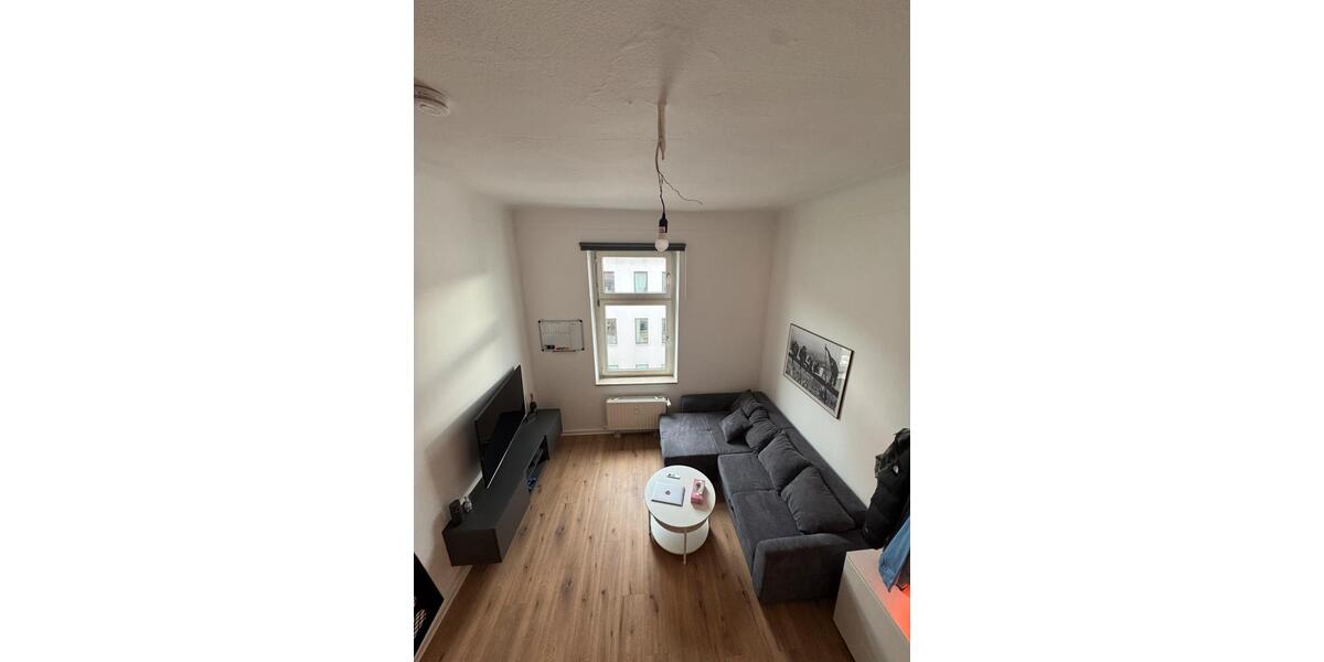 Etagenwohnung Düsseldorf Stadtbezirk 3 - 1 Zimmer, 23 m&sup2;, 600&euro; | Angebot:25972352