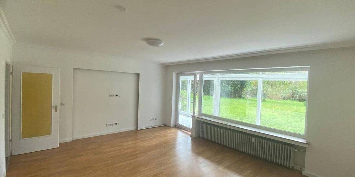 Etagenwohnung Düsseldorf Lohausen - 2 Zimmer, 77 m&sup2;, 1.400&euro; | Angebot:26933027
