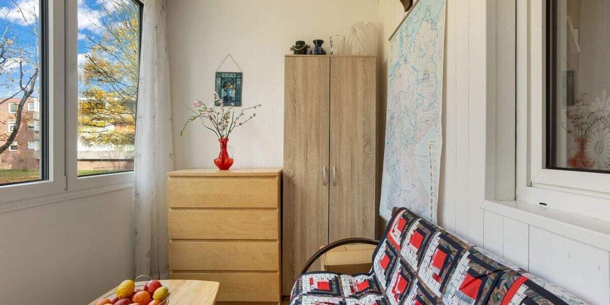 Etagenwohnung Kaarst Kaarst-Ost - 3 Zimmer, 95 m&sup2;, 299.000&euro; | Angebot:25686375