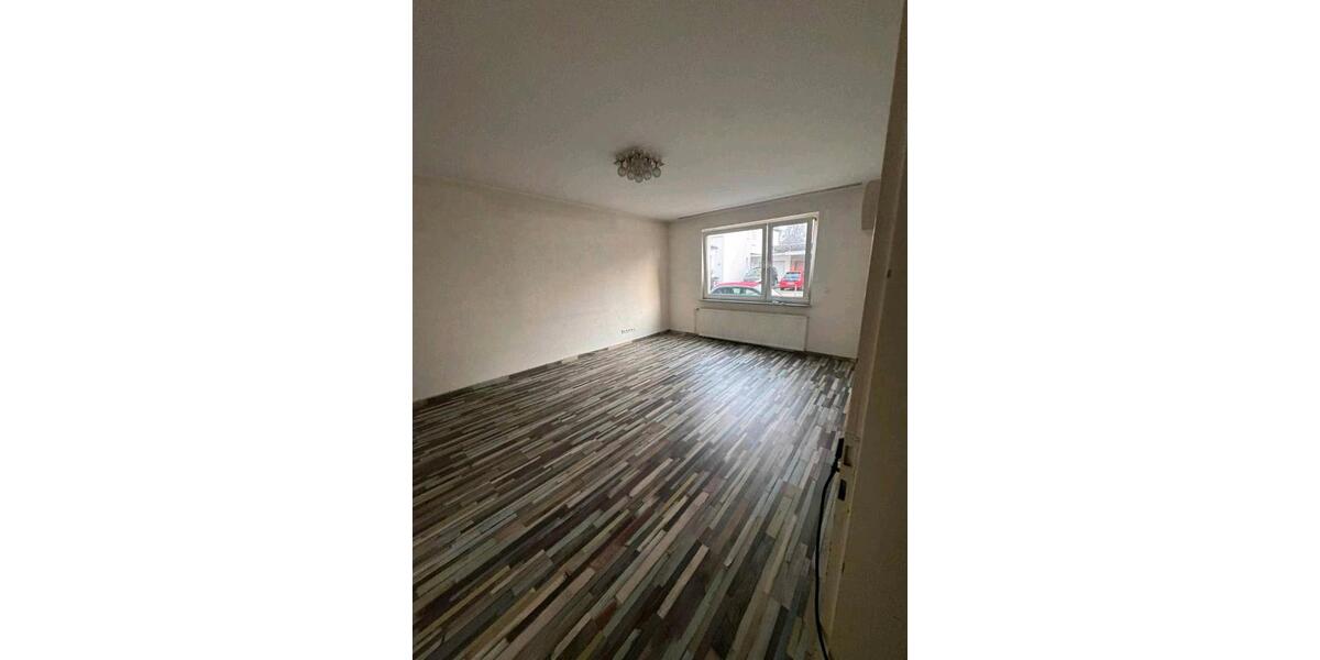 Erdgeschoßwohnung Düsseldorf Stadtbezirk 3 - 2.5 Zimmer, 57 m&sup2;, 114.000&euro; | Angebot:25987837