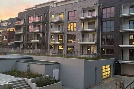 Wohnung Mönchengladbach - 1.5 Zimmer, 63 m&sup2;, 722&euro; | Angebot:24778700