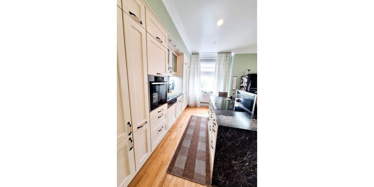 Einfamilienhaus Krefeld Linn - 8 Zimmer, 204 m&sup2;, 625.000&euro; | Angebot:25755263