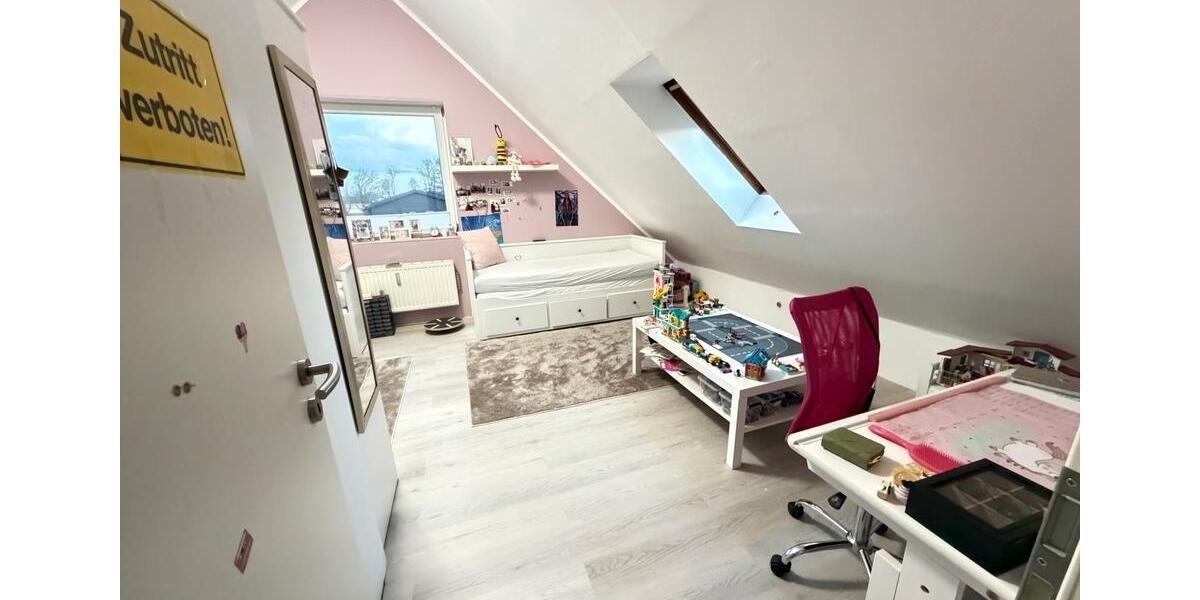 Maisonettenwohnung Wassenberg - 4 Zimmer, 120 m&sup2;, 1.080&euro; | Angebot:25611921