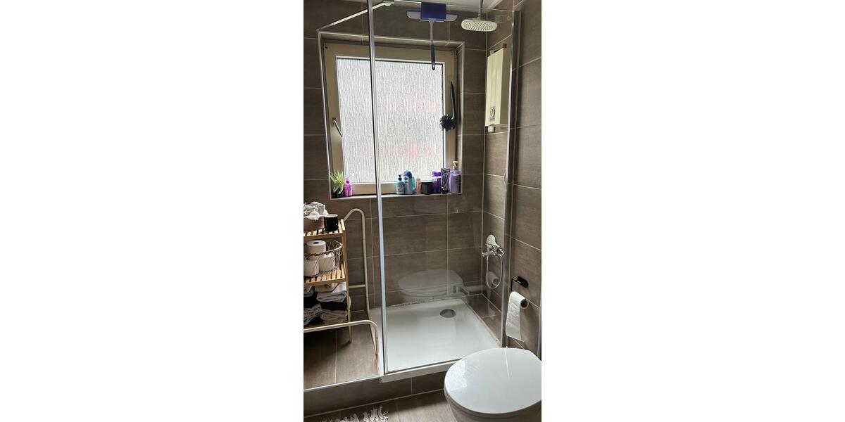 Etagenwohnung Düsseldorf Stadtbezirk 6 - 3 Zimmer, 68 m&sup2;, 650&euro; | Angebot:26032994