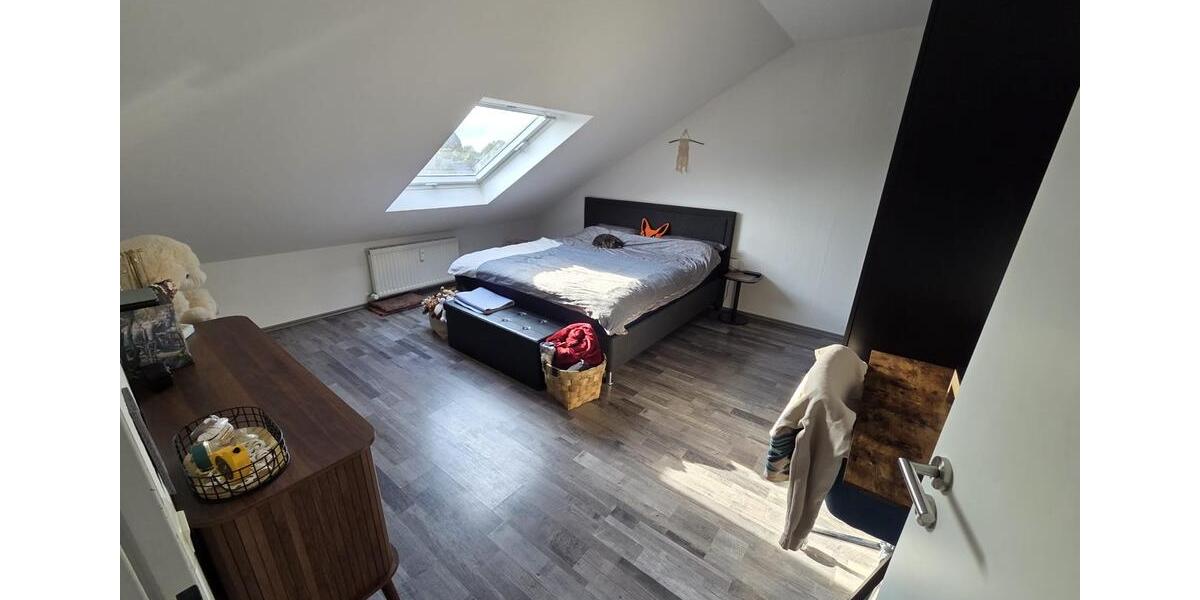 Dachgeschoßwohnung Tönisvorst - 2 Zimmer, 57 m&sup2;, 134.000&euro; | Angebot:26624667