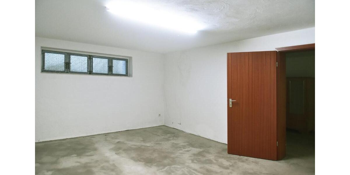 Bungalow Mönchengladbach Süd - 4 Zimmer, 175 m&sup2;, 449.000&euro; | Angebot:25887258