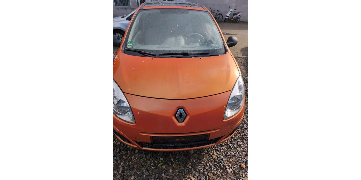 Renault Twingo 132.000 km 1.699 &euro; Viersen 41749