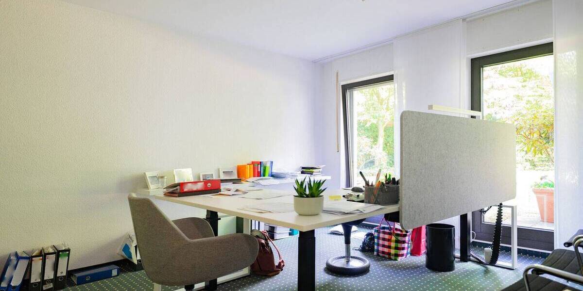 Etagenwohnung Krefeld Cracau - 5 Zimmer, 151 m&sup2;, 429.000&euro; | Angebot:25740515