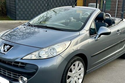 Peugeot 207 144.812 km 4.999 &euro; Erkelenz 41812