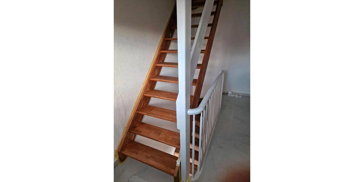 Etagenwohnung Düsseldorf Stadtbezirk 6 - 3 Zimmer, 85 m&sup2;, 1.300&euro; | Angebot:25972369