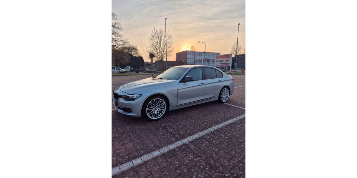 BMW 320 108.000 km 13.100 &euro; Krefeld 47839