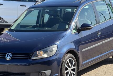 VW Touran 281.575 km 3.600 &euro; Hückelhoven 41836