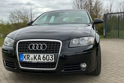 Audi A3 130.000 km 7.500 &euro; Neuss 41470
