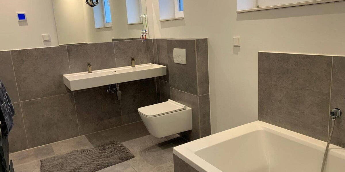 Mehrfamilienhaus, Wohnhaus Düsseldorf Mörsenbroich - 8 Zimmer, 215 m&sup2;, 945.000&euro; | Angebot:25969725