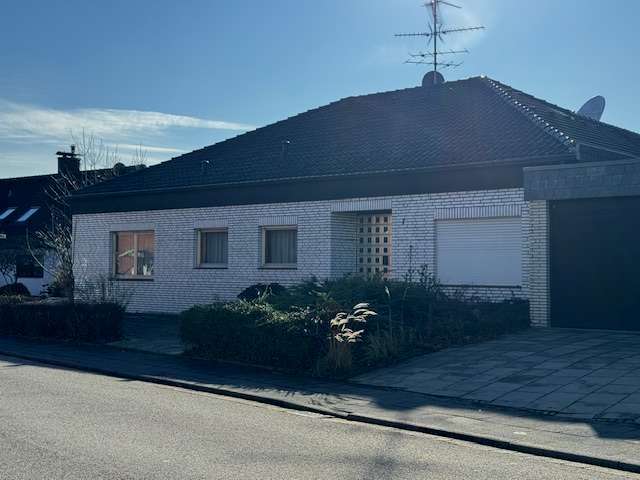Einfamilienhaus Grevenbroich Noithausen - 3 Zimmer, 110 m&sup2;, 420.000&euro; | Angebot:25026891